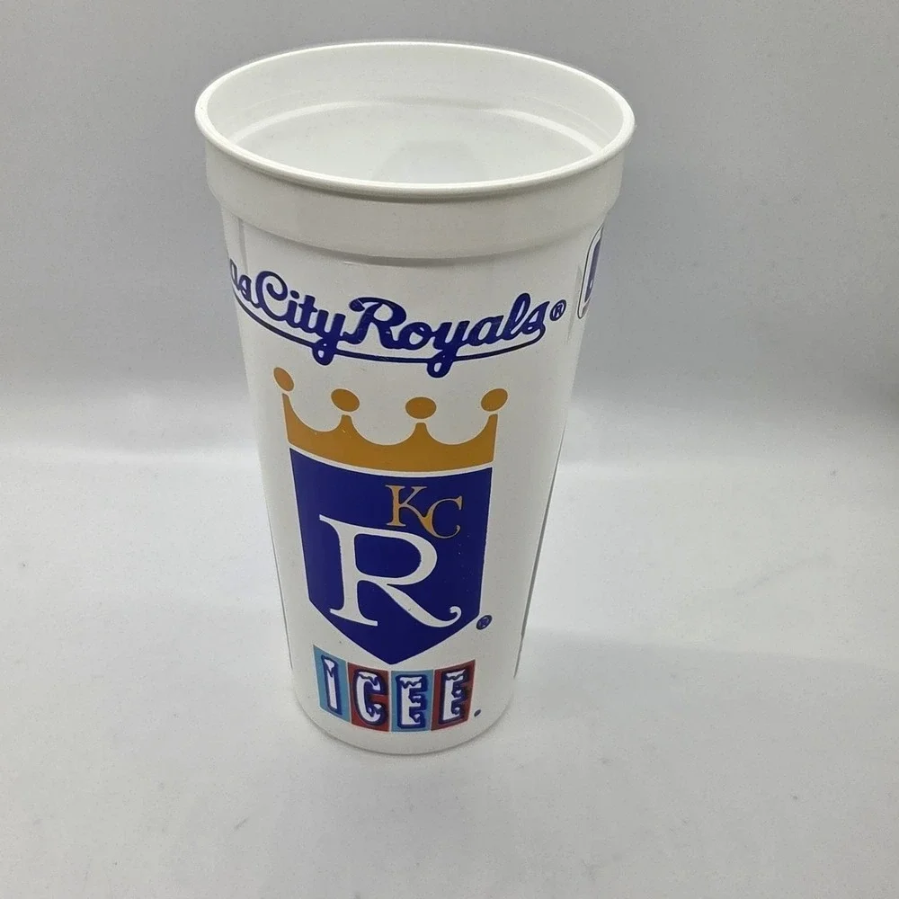 Vintage Kansas City Royals ICEE Souvenir Cup MLB Baseball Plastic Jacket Graphic